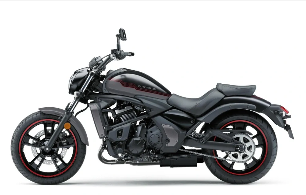 KAWASAKI VULCAN S MY26 půjčovna Olomouc