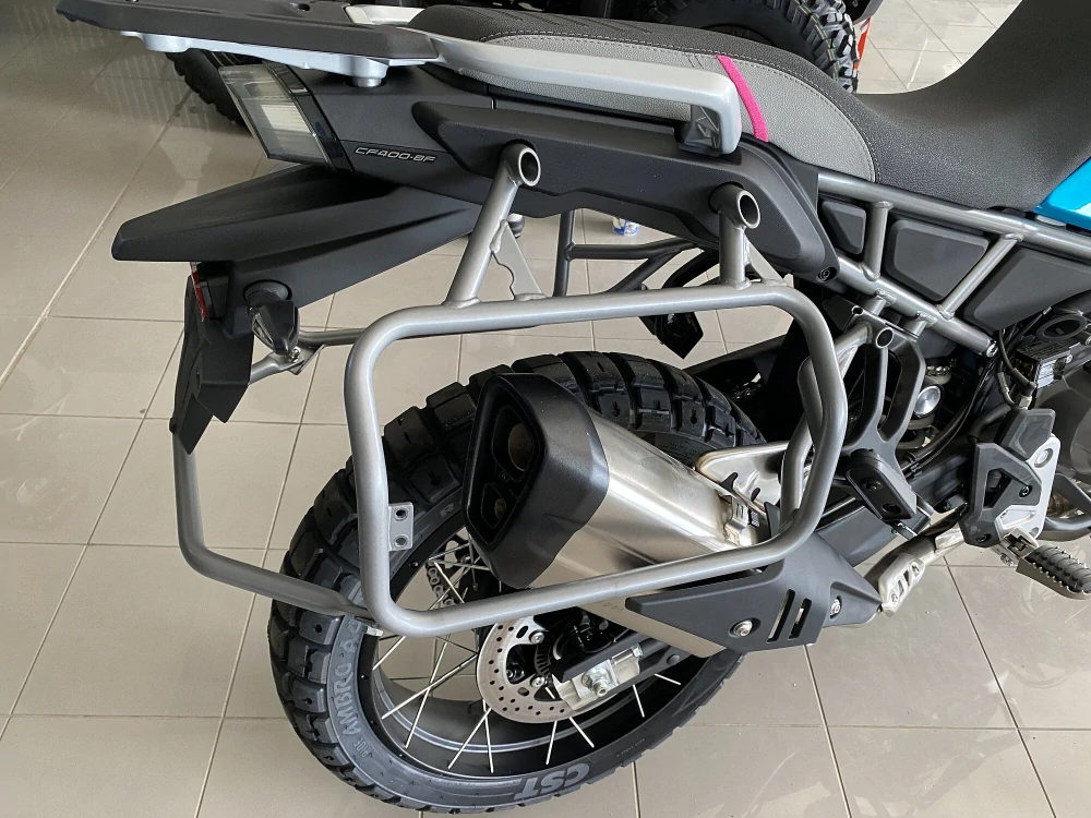 CFMOTO 450MT Držáky bočních kufrů a brašen CFMOTO/Westwind
