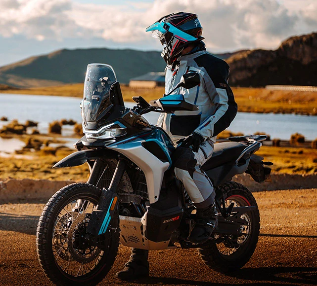 CFMOTO 800MT-X black 