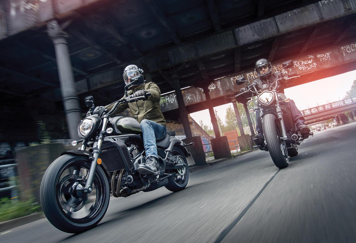 KAWASAKI VULCAN S MY26  Metallic Flat Spark Black