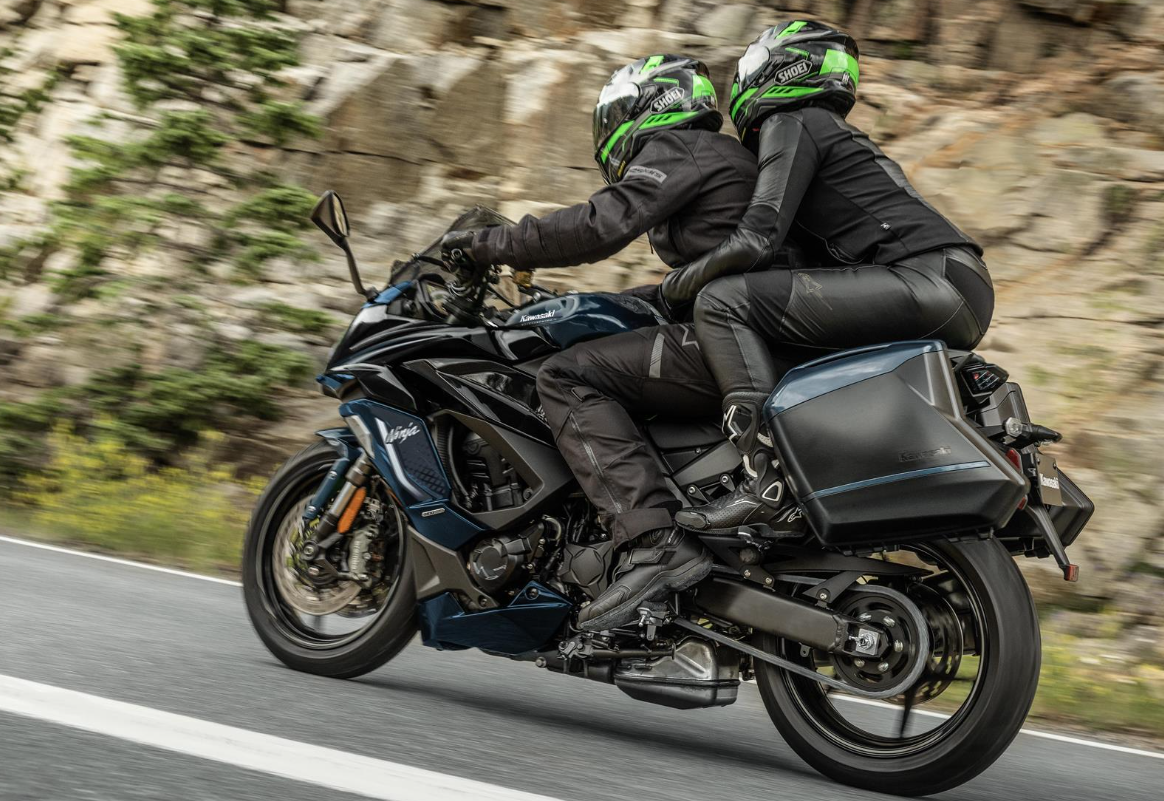 KAWASAKI NINJA 1100SX SE MY26 Metallic Deep Blue / Metallic Diablo Black