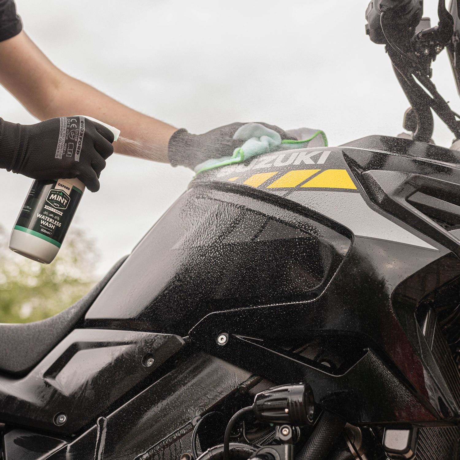MINT čistič motocyklu a kol (bez použití vody) 500ml