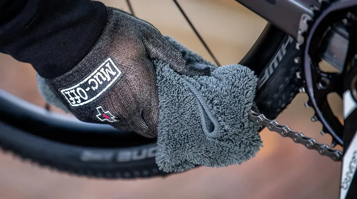 Luxusní hadřík z mikrovláken MUC-OFF 272