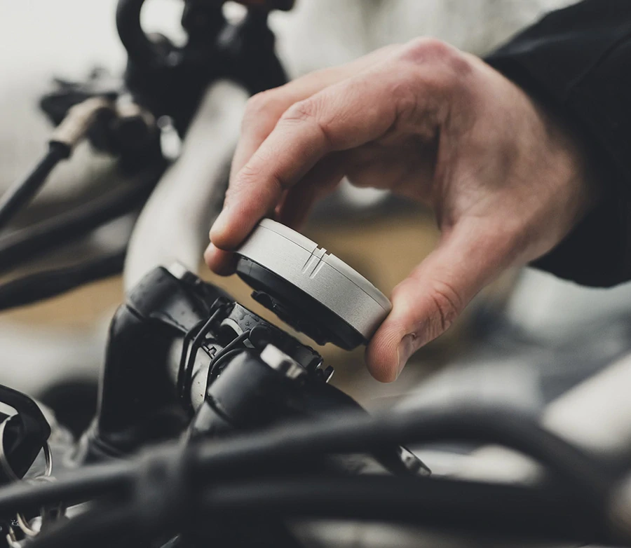 BEELINE MOTO II navigace na motocykl, metal silver