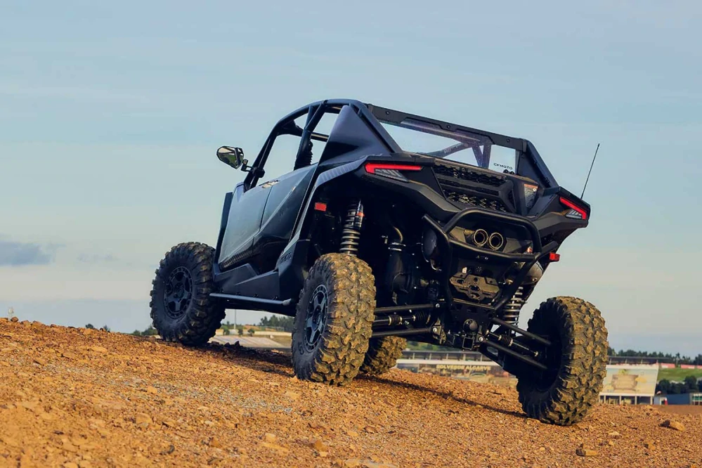 CFMOTO Gladiator Z10 TURBO XL Black