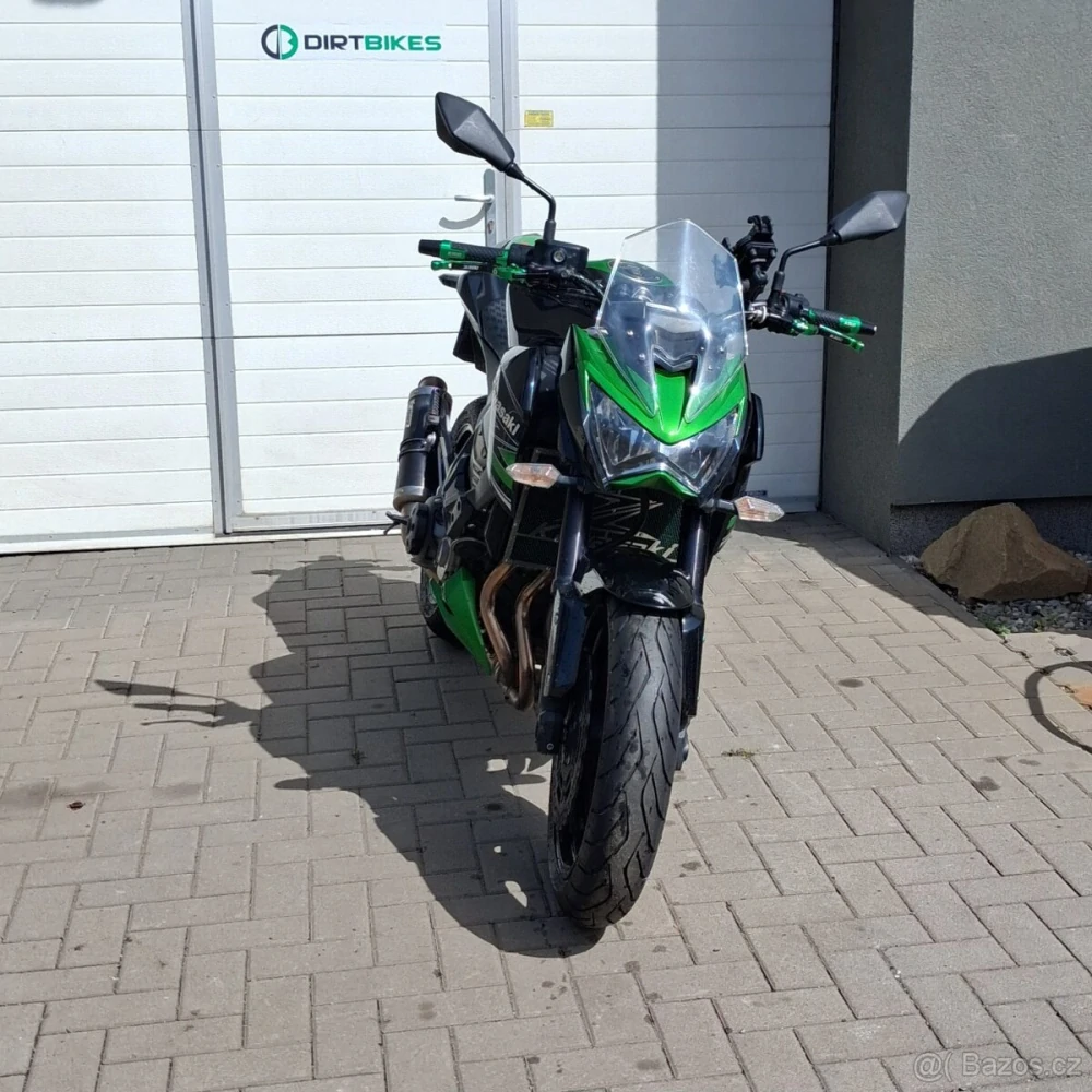 KAWASAKI Z800 - BAZAR