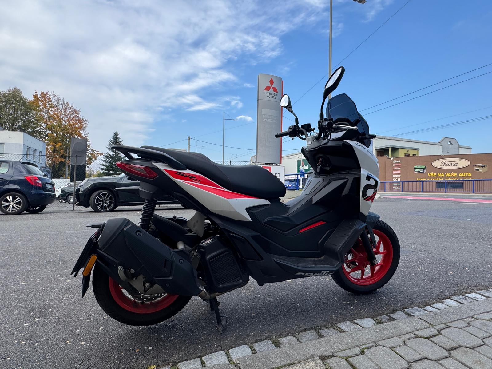 Aprilia SR GT 125 SPORT 2026 DEMO