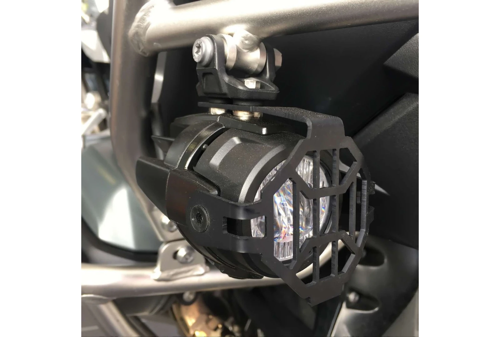 M-STYLE OCHRANNÉ MŘÍŽKY PRO R-TECH GS PŘÍDAVNÁ SVĚTLA