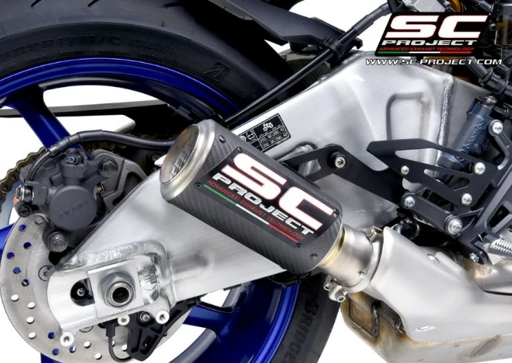 SC-PROJECT Karbonový výfuk CR-T s mřížkou Stoneguard Yamaha MT-10 22-