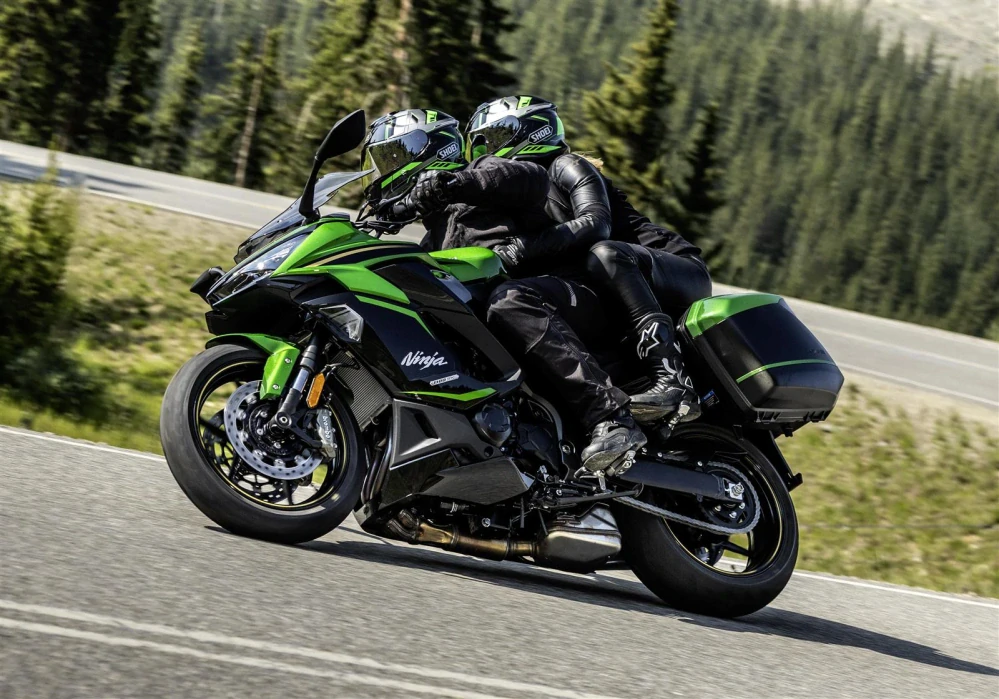 KAWASAKI NINJA 1100SX SE Emerald Blazed Green / Metallic Diablo Black PERFORMANCE TOURER