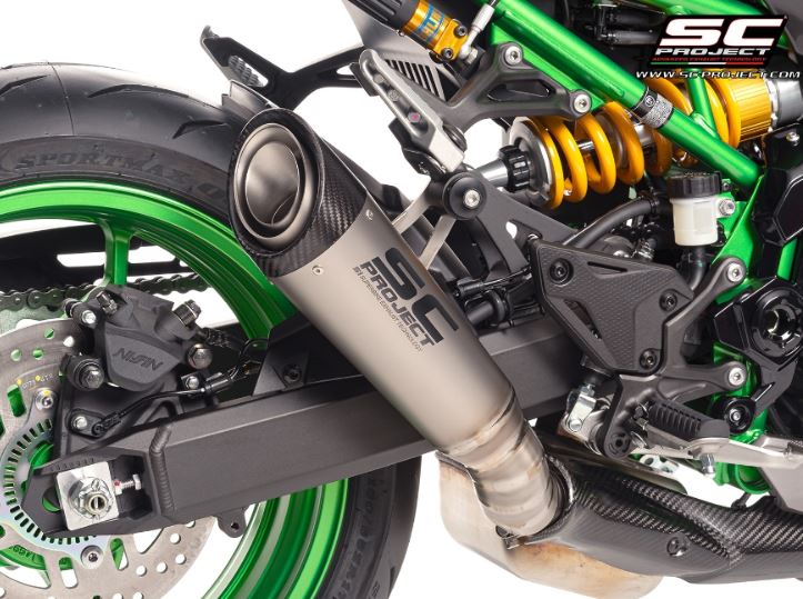 SC-PROJECT KAWASAKI Z900 2025- Titanový výfuk S1 homologovaný