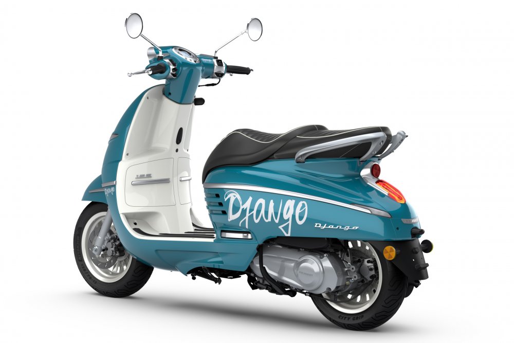 Peugeot DJANGO 125i Hot Color - Paradise Blue + VOUCHER NA 5000 KČ