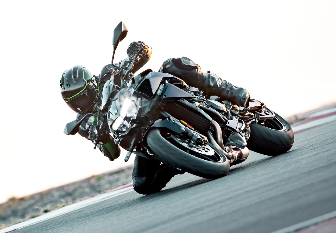 KAWASAKI Z H2 MY26  Metallic Diablo Black / Metallic Carbon Gray (BK1)