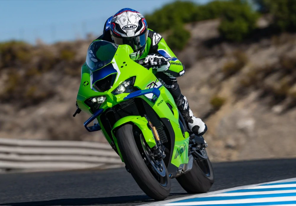 KAWASAKI NINJA ZX-10R MY26 Lime Green / Blue 24