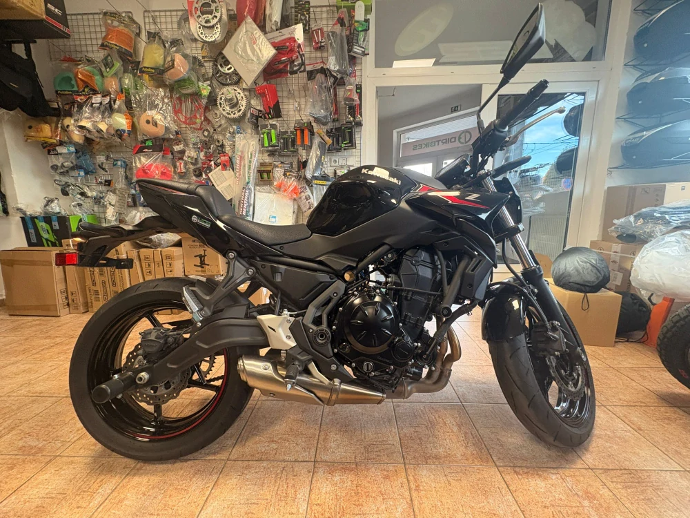 Kawasaki Z650 2025 - Bazar