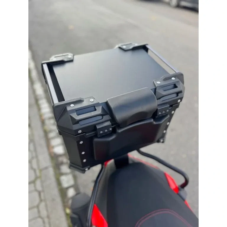 Kufr hliníkový DB TopCase 45L X-design černý + plotna + opěrka + síťka na zavazadla zdarma