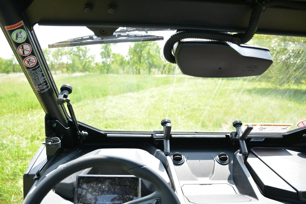 Z950 Sport/XL Výklopné čelní okno DFK (stěrač, ostřikovač)