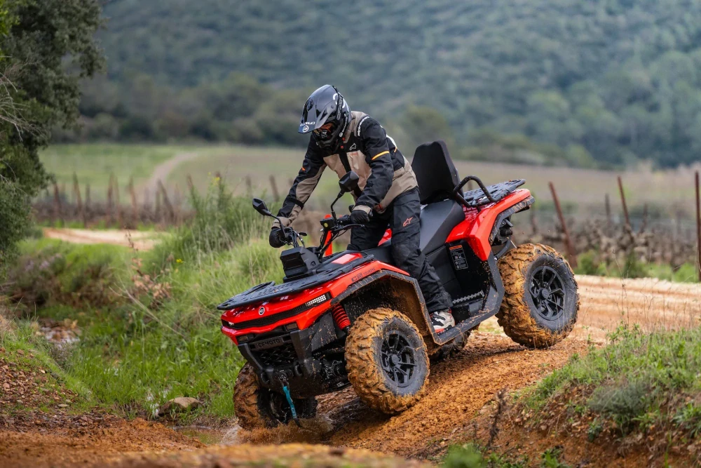 CFMOTO Gladiator C5 G4 ABS T3b Rocket Red