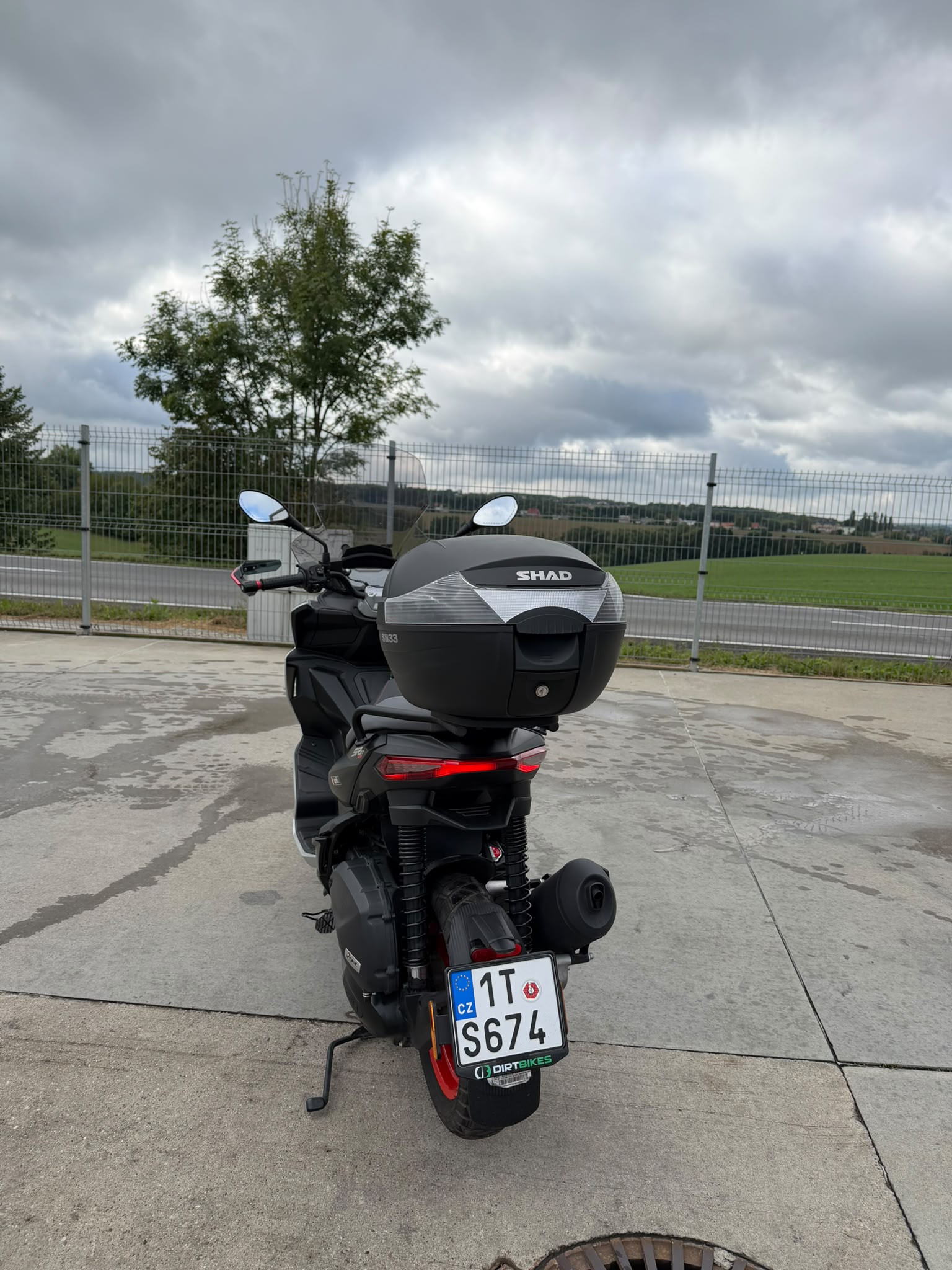 APRILIA SR GT SPORT 125 - BAZAR 