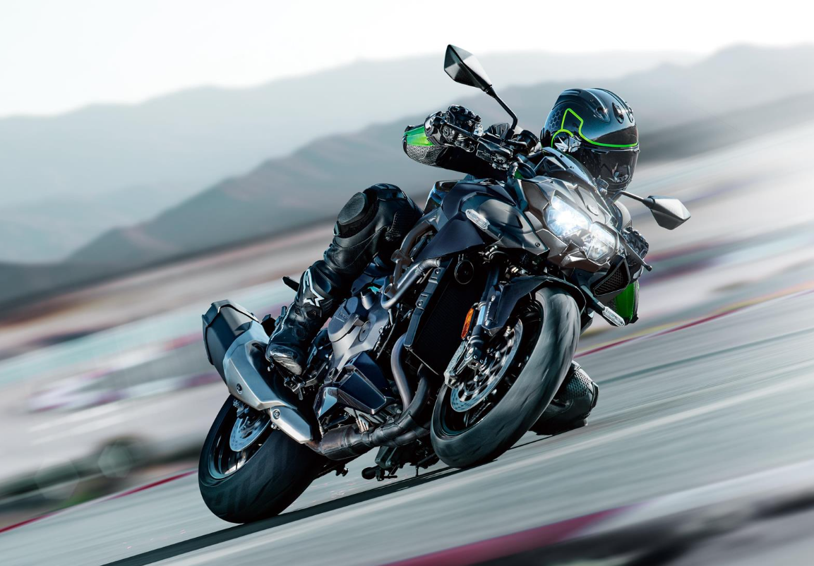 KAWASAKI Z H2 MY26  Metallic Diablo Black / Metallic Carbon Gray (BK1)