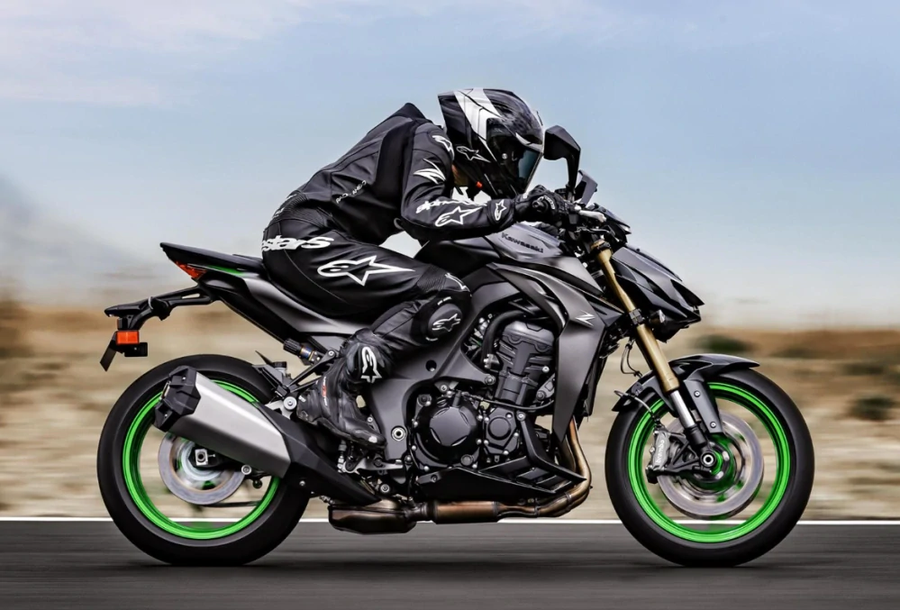 KAWASAKI Z1100 SE MY26 Metallic Matte Graphenesteel Gray / Metallic Matte Carbon Gray