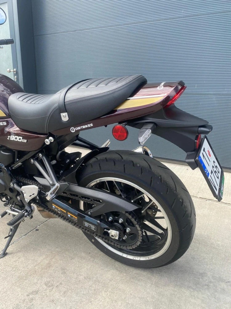 KAWASAKI Z900RS - PŘEDVÁDĚCÍ MOTOCYKL 