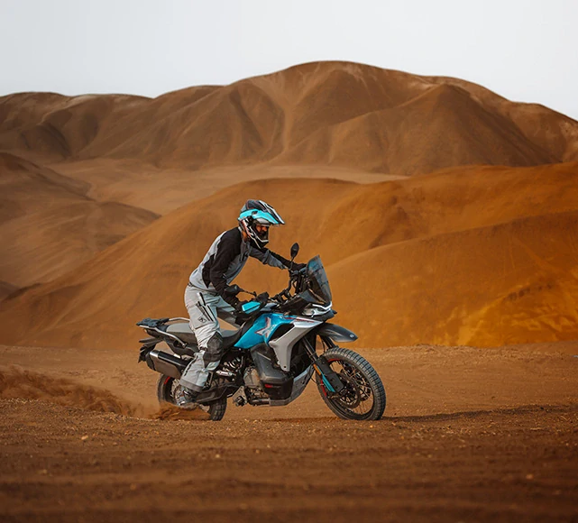 CFMOTO 800MT-X black 
