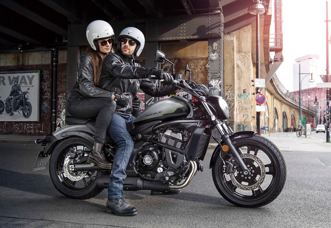 KAWASAKI VULCAN S MY26  Metallic Flat Spark Black