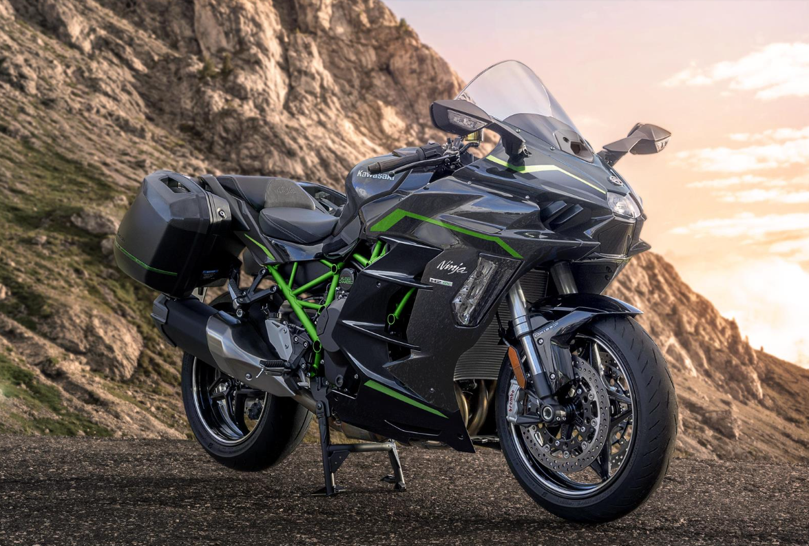 KAWASAKI NINJA H2 SX SE MY26 Metallic Brilliant Golden Black / Metallic Diablo Black