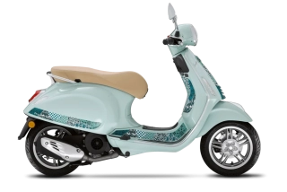 Vespa Primavera 125 BATIK - půjčovna Opava