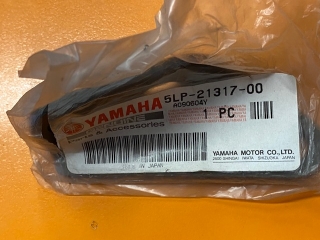 Yamaha Originální díl držák motoru Raptor 660 STAY, ENGINE 3(5LP213170000)