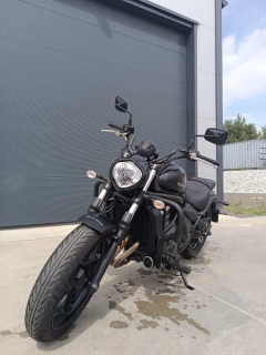 KAWASAKI VULCAN S- PŘEDVÁDĚCÍ MOTORKA - rezervace