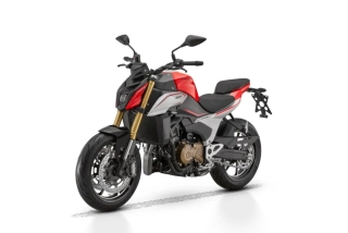 QJMOTOR SRK 600 červená