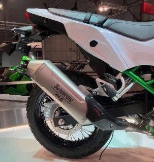 Rally výfuk Akrapovič pro KAWASAKI KLE500