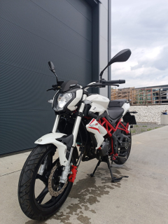BENELLI BN 125 - BAZAR